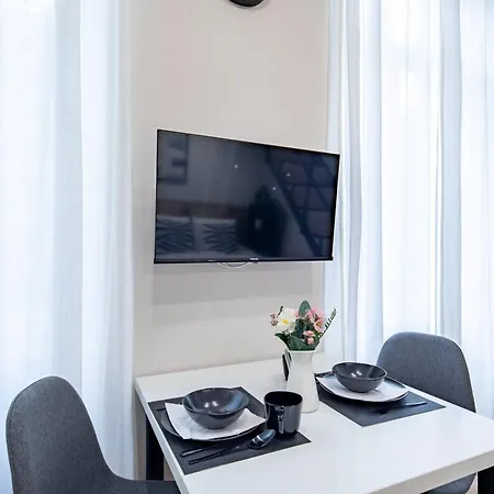- New - Ac - Cozy
