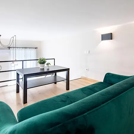 - New - Ac - Cozy * בודפשט